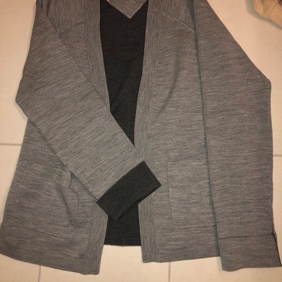 Lululemon Wrap - Picture 4 of 5